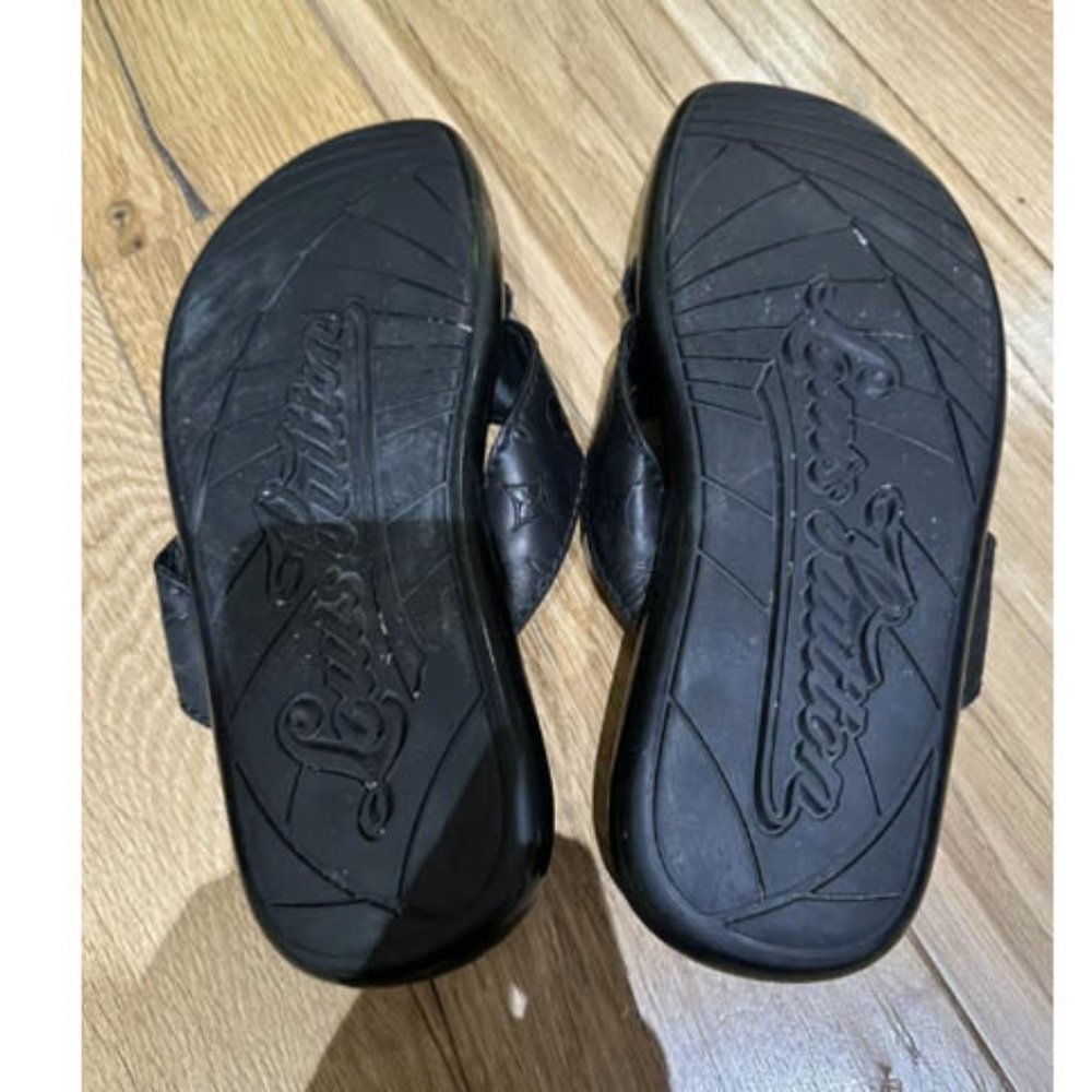 Louis Vuitton leather sandal - Picture 6 of 6